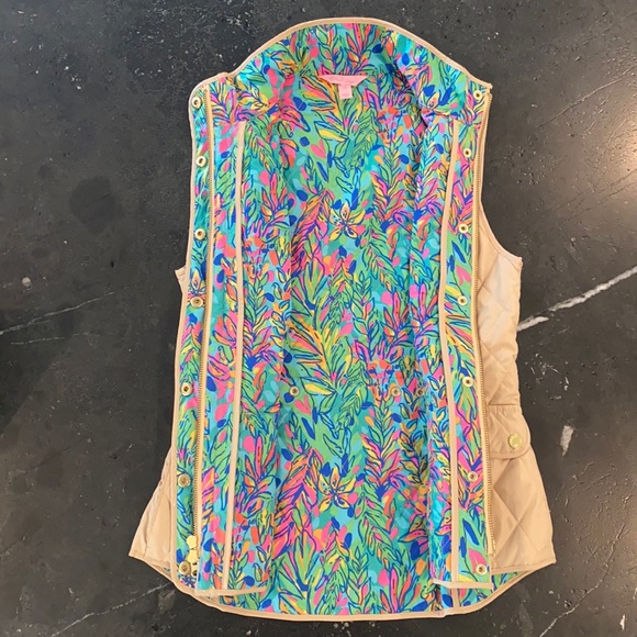 Lilly Pulitzer Quilted Vest - Picture 4 of 9
